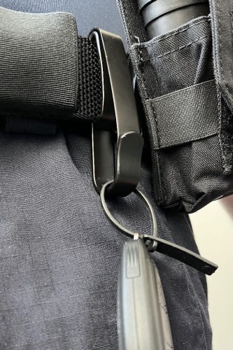 uchwyt na klucze do pasa zak tools metalowy
