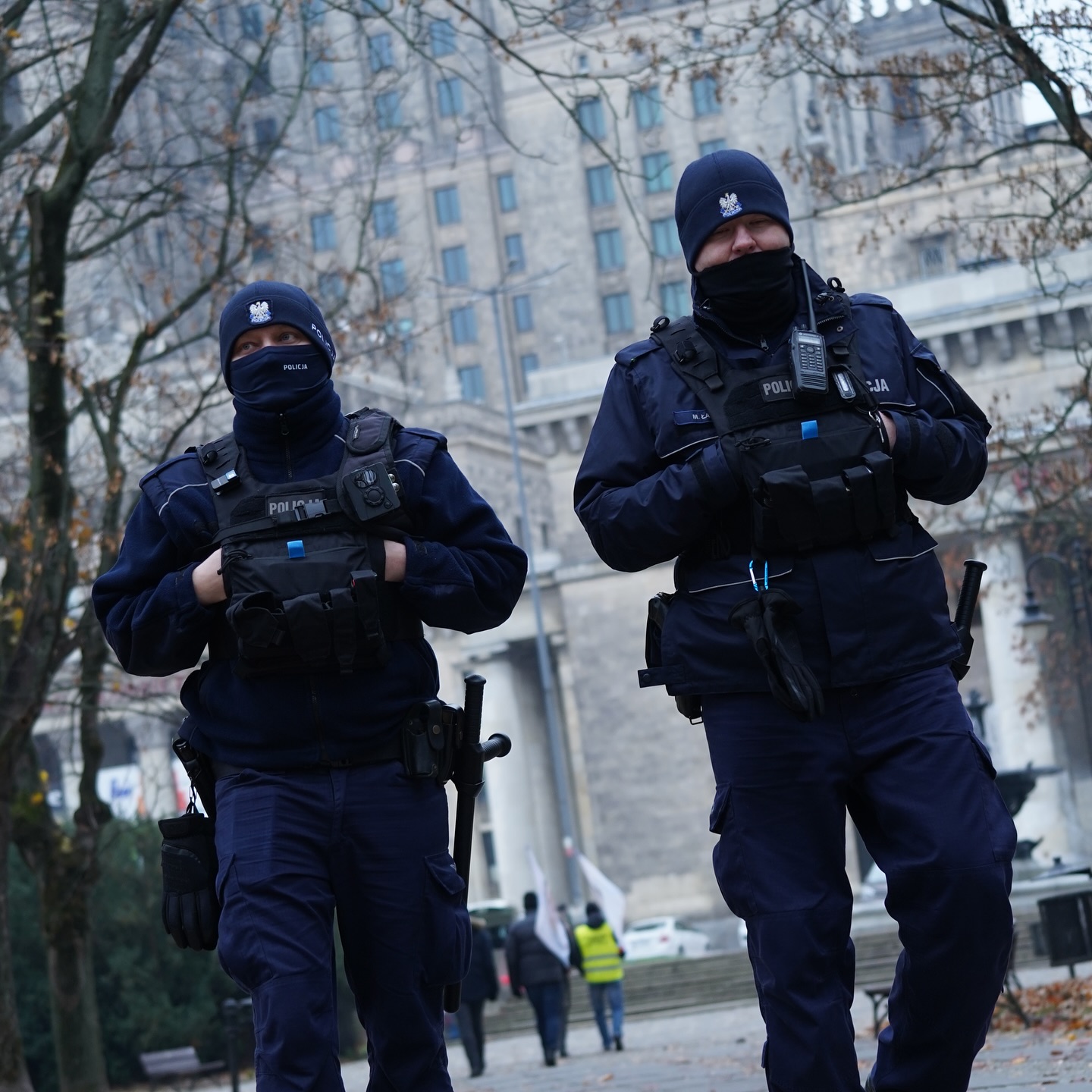 Legitymowanie przez Policję bez mitów – co mówi ustawa, a co jest tylko „uliczną legendą”?