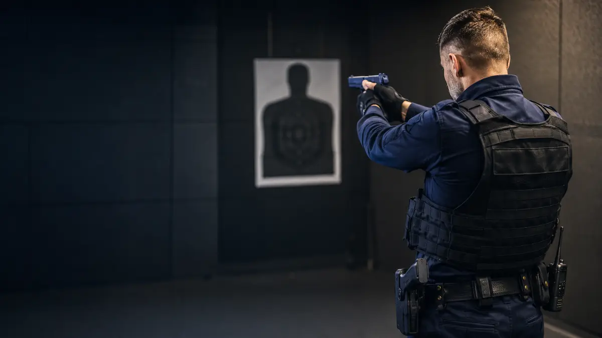 Trening bezstrzałowy – jak ćwiczyć na sucho, by nie utrwalać błędów (poradnik dla policjantów)